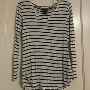 GAP Maternity Black and White Striped Long Sleeve Top